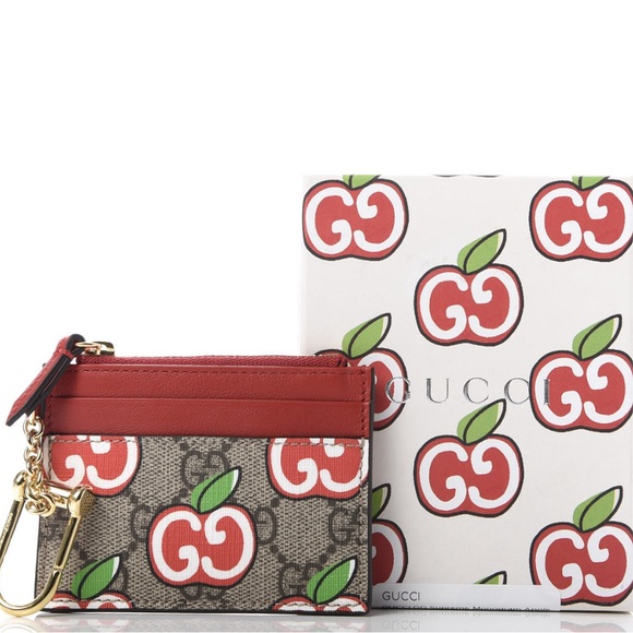 Gucci Handbags - Gucci Supreme Apple Card Holder 🍎 Special Edition with box